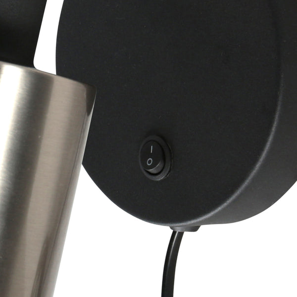 Fjorgard 4848zw - zwarte wandlamp met stoer metaal