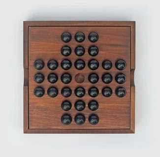 Solitaire Deluxe Game Board