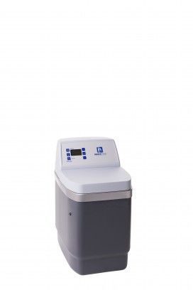 waterontharder voor 18KG zout met bypass en aansluitingen, incl. 2 zakken à 25 kg regeneratiezout
