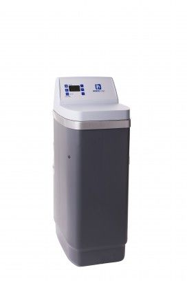 waterontharder voor 50KG zout met bypass en aansluitingen, incl. 2 zakker à 25 kg regeneratiezout