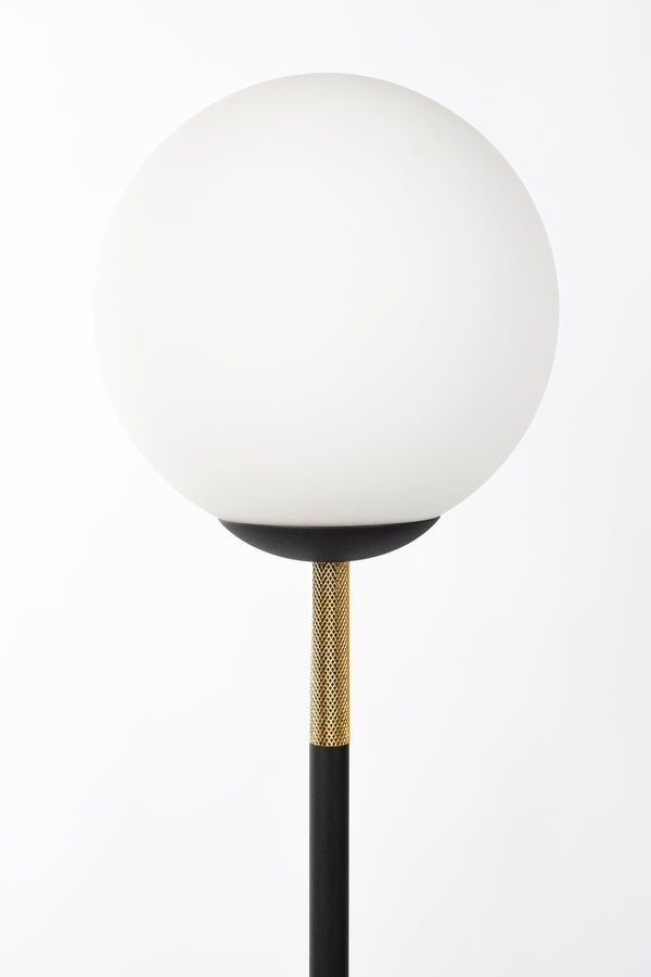 Orion vloerlamp/ staande lamp met bijzettafel
