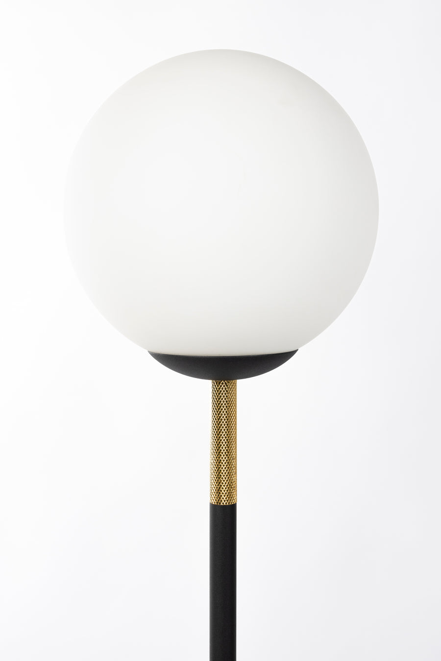 Orion vloerlamp/ staande lamp met bijzettafel