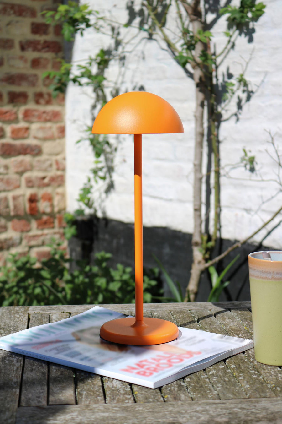 Lucide JOY oplaadbare LED-tafellamp voor binnen en buiten met dimfunctie, Ø 12 cm, 1,5 W, IP54, oranje
