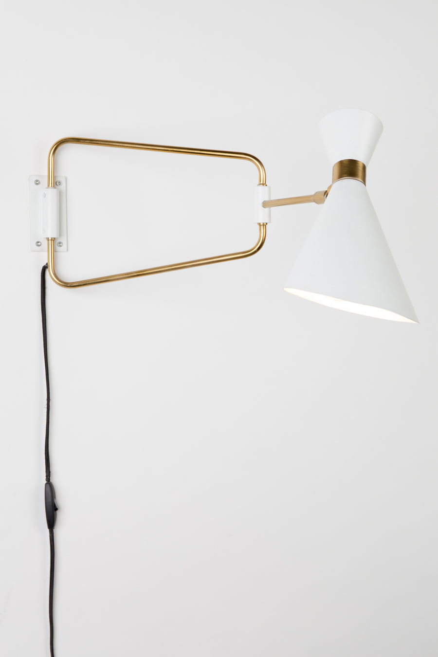 Shady wandlamp wit
