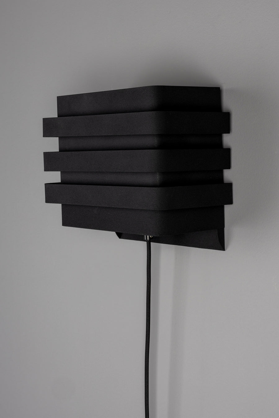 Dumont wandlamp zwart