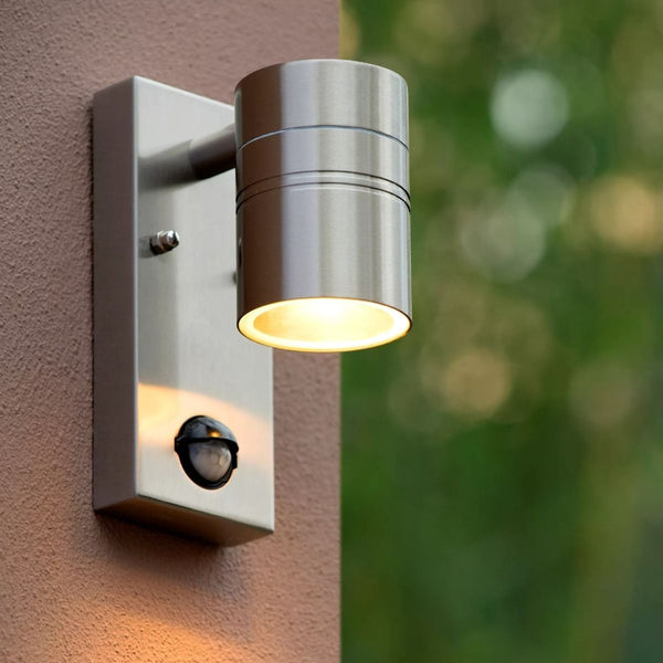 LED Wandspot Buiten Ø 6,3 cm LED GU10 1x5W 2700K IP44 Mat chroom