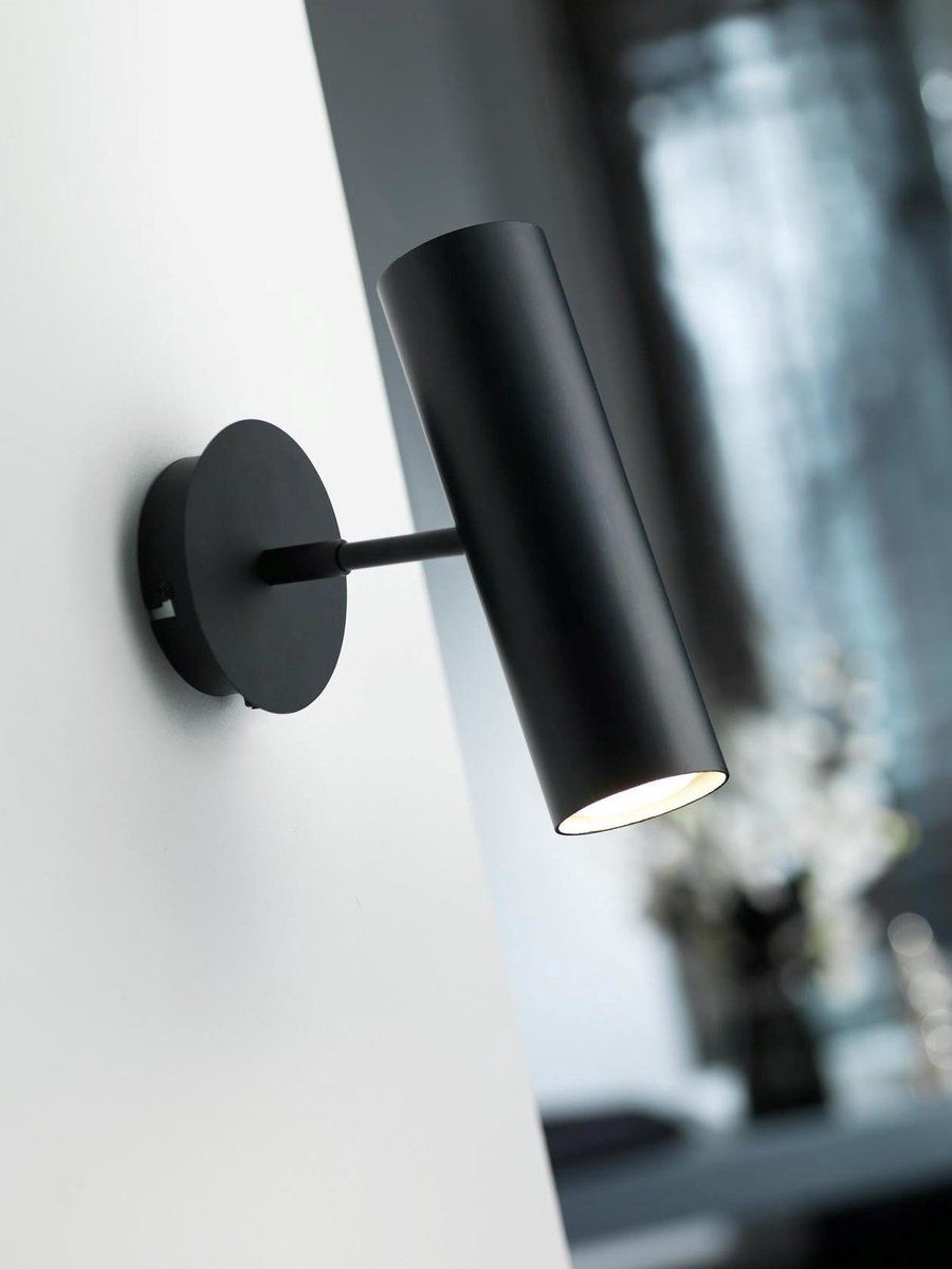 Wandlamp MIB 6 Wall Black Kantelbare spot om de lichtrichting aan te passen Wandplaat ø10cm