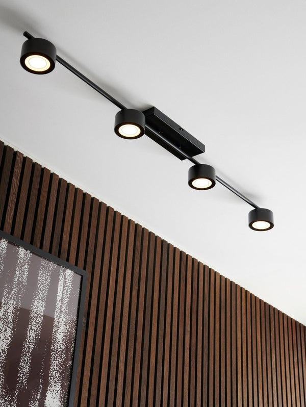Clyde 4 | spot light | black