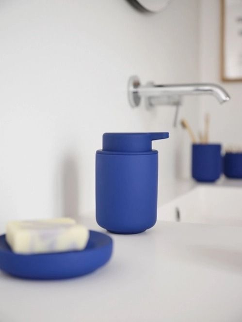 Soap dispenser Ume Indigo Blue