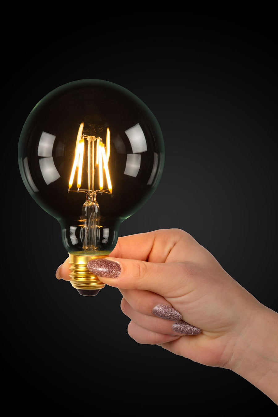 Lucide G125 Klasse B dimbare LED-filamentlamp E27 Ø 12,5 cm, 7 W, 2700 K, transparant