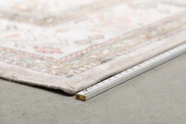 Vloerkleed Trijntje Rose Olive 200x300