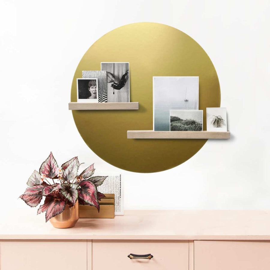 Magnetic sticker gold