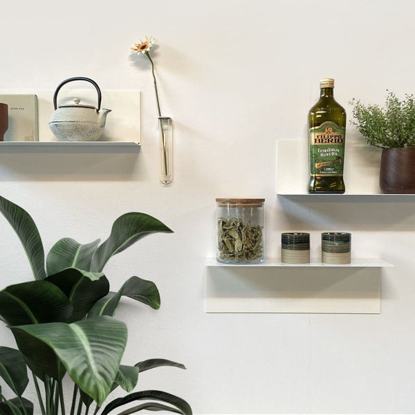 Magnetic sturdy shelf – white