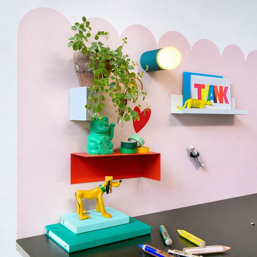 Magnetic sticker / scalloped edge / light pink