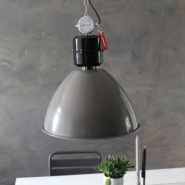 Industriële grijze hanglamp frisk 7696gr – robuust en stijlvol