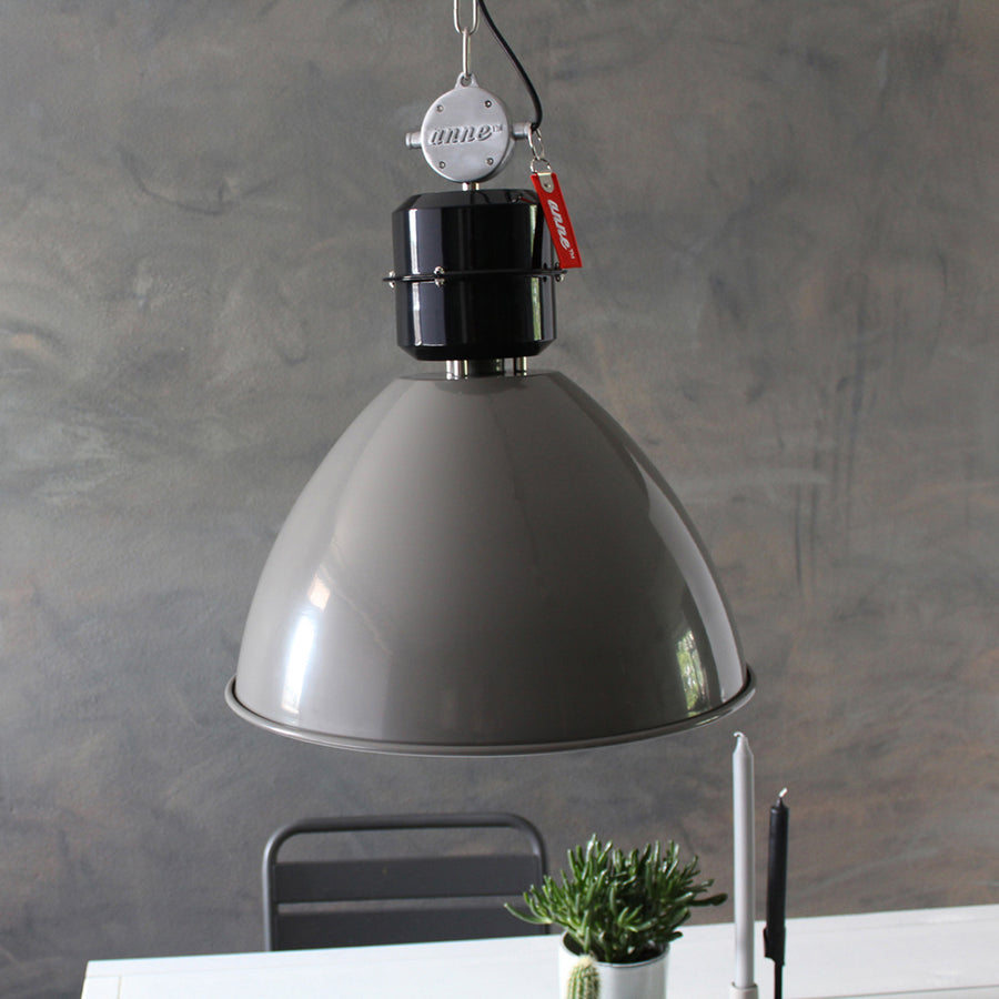 Industriële grijze hanglamp frisk 7696gr – robuust en stijlvol