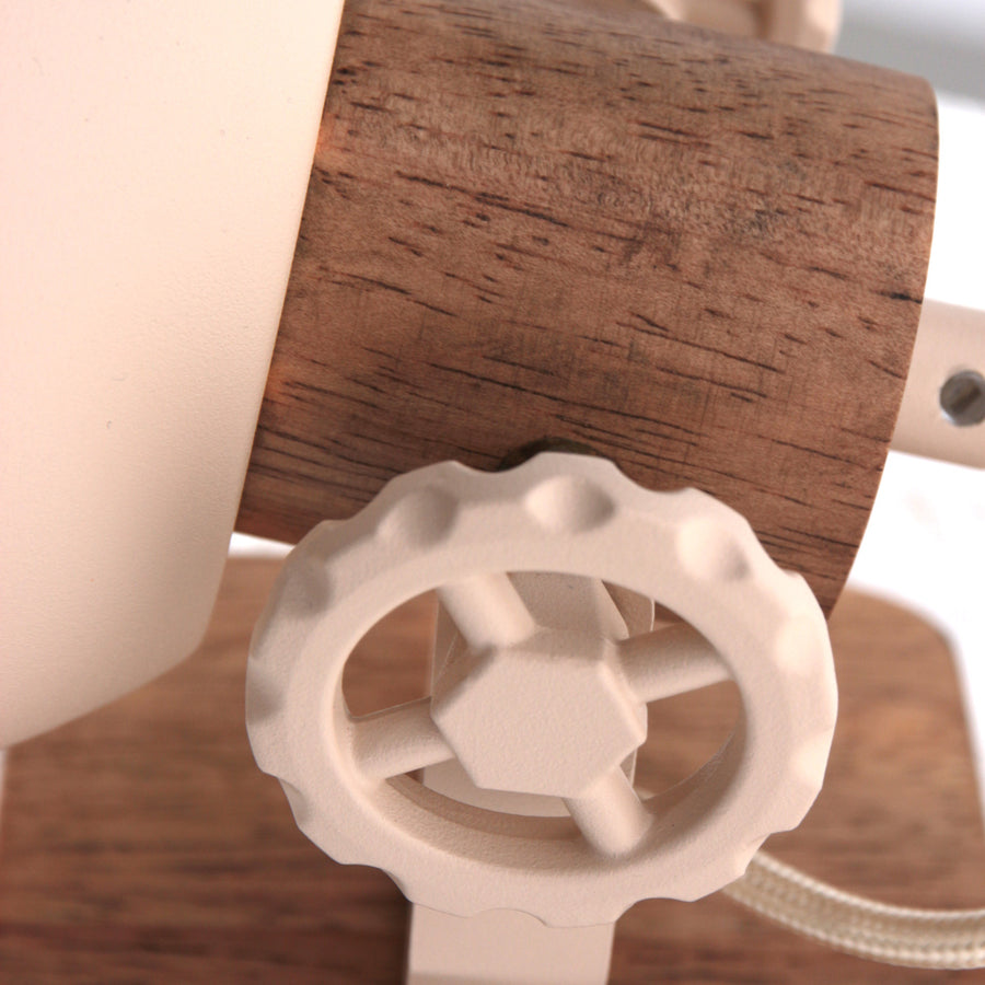 Gearwood 7969cr – crème plafondlamp met houtaccent spot