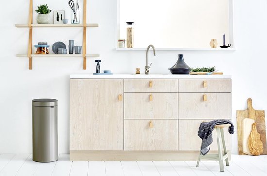 Bo Touch Bin 30 ltr, Platinum