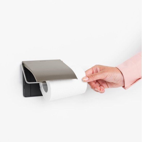 Toiletrolhouder met klep