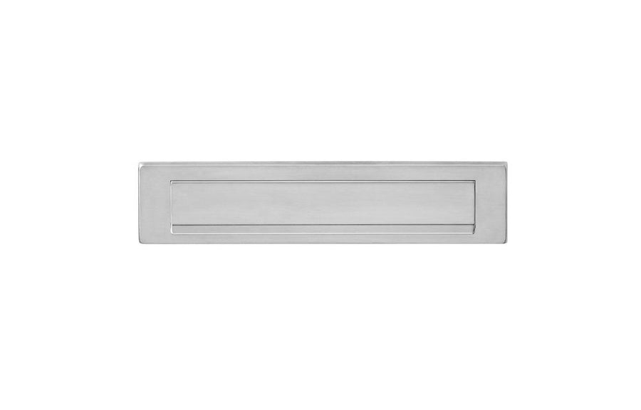 Briefplaat rechthoekig 340x75mm met klep/regenrand rvs