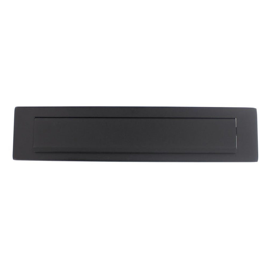 Briefplaat rechthoekig 340x75mm met klep/regenrand structuur zwart