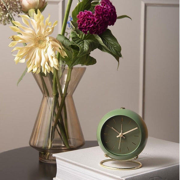 Alarm clock Globe moss green, Des.Armando Breeveld