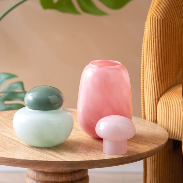 Vase Nuevo Dulce small soft green w. jungle green lid