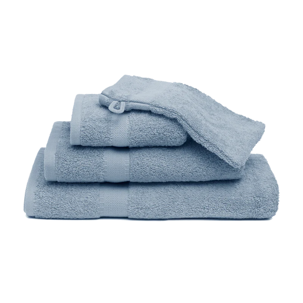 Prestige plain new Dusty blue 114 showertowel 70x140