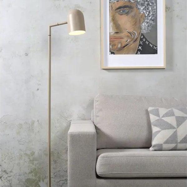 Vloerlamp ijzer kap rond h.17xdia.12cm,