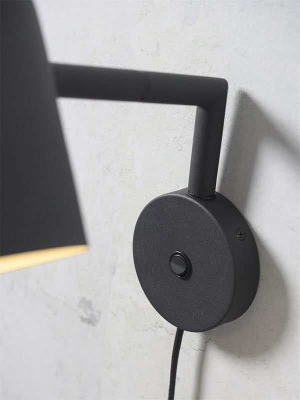 Wandlamp ijzer kap rond h.17x12cm,