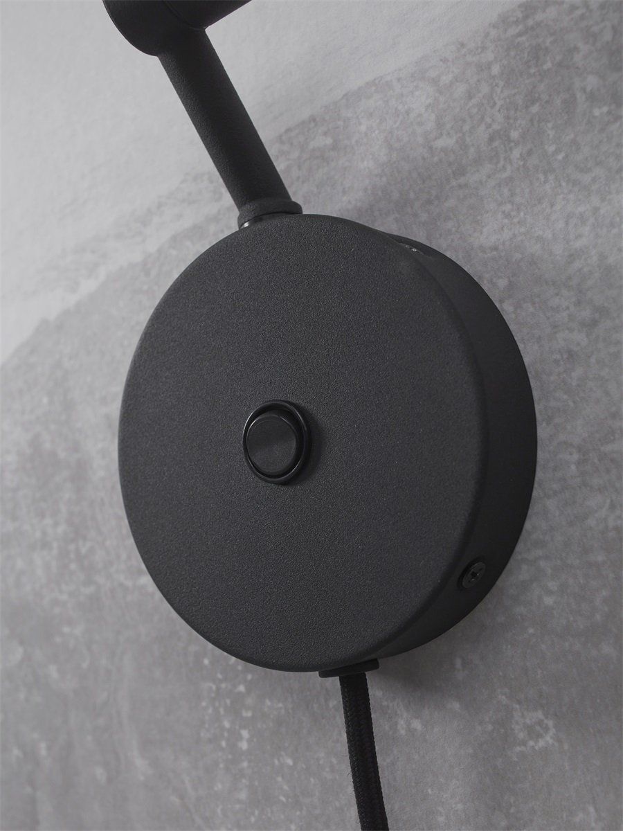 Wall lamp iron Montreux, black