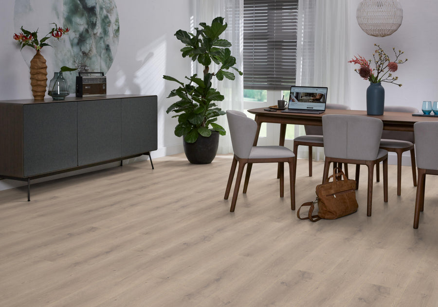 laminaat beige eiken (128,6x19,4) a 1,996 m² per pak