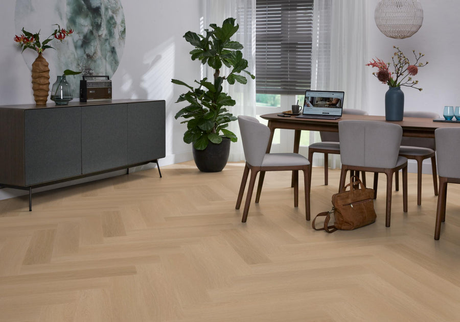PVC Nice Visgraat Silent Rigid Click Dark oak á 1,71 m² per pak