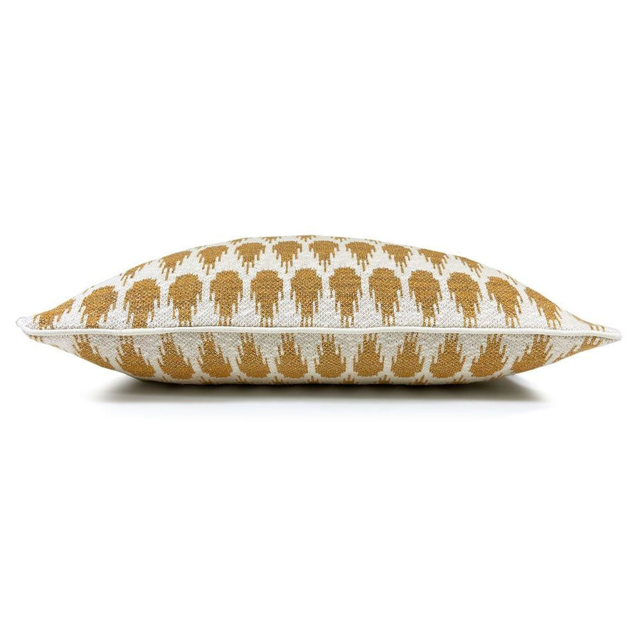 Botanic mini knitted cushion gold