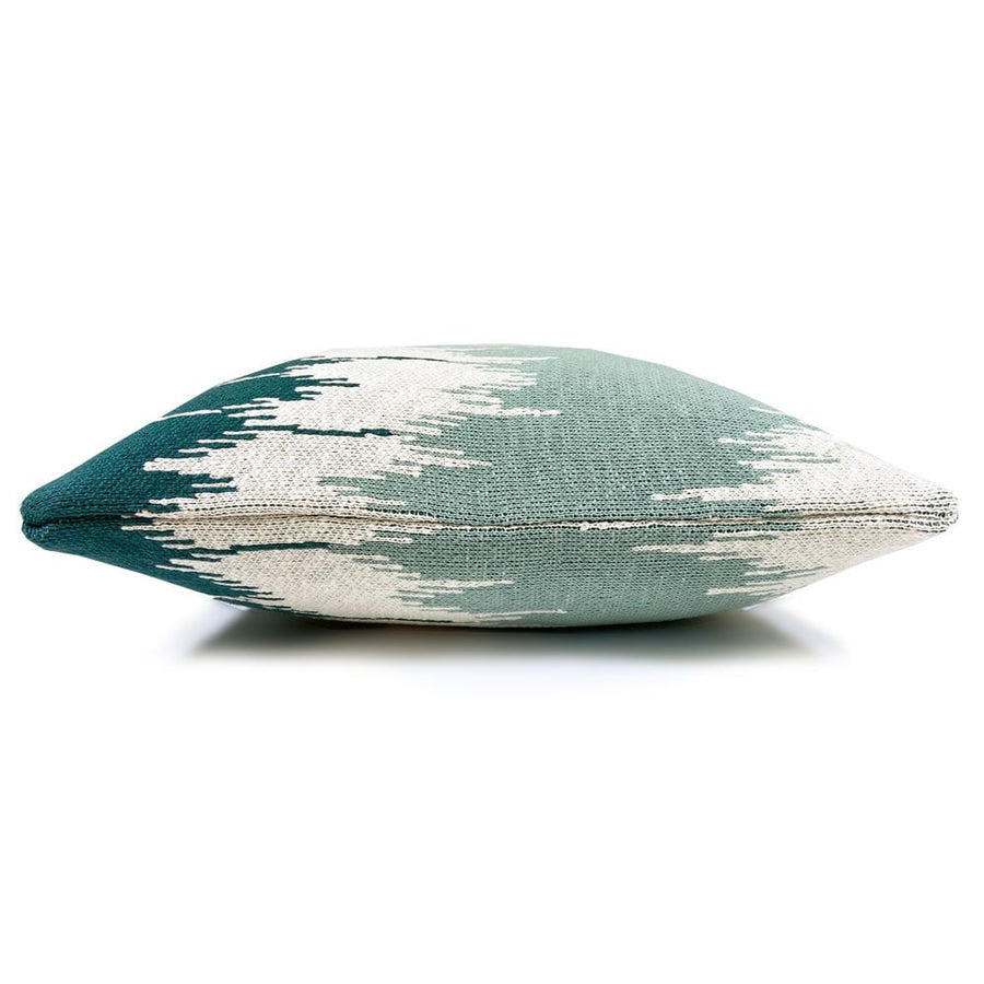 Wave knitted cushion green