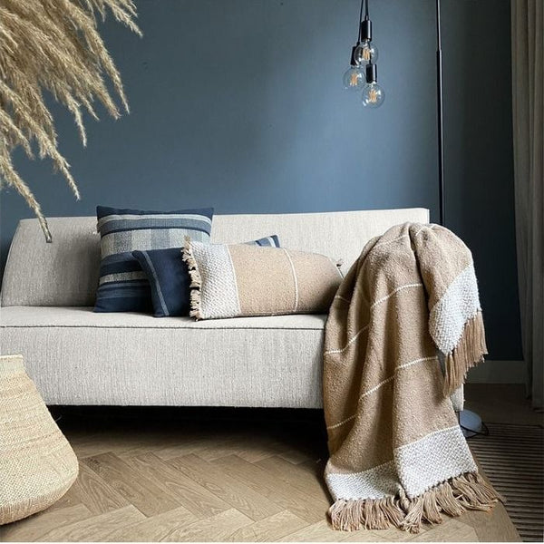Berber oat beige throw