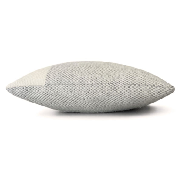 Easy nature wool cushion grey square