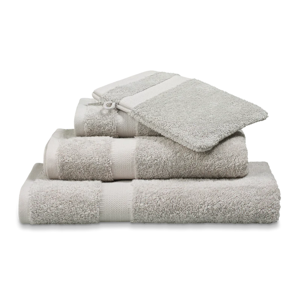 Prestige plain new Steelgrey 426 showertowel 70x140