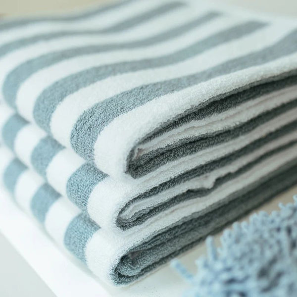 Verona stripes Pearl blue 190 towel 60x110