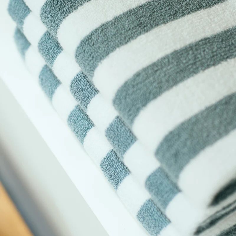 Verona stripes Pearl blue 190 towel 60x110