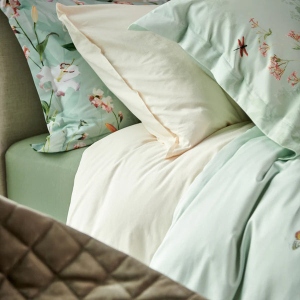 Azalea 159 light green Lits-jumeaux (240x200/220 + 2 slopen)