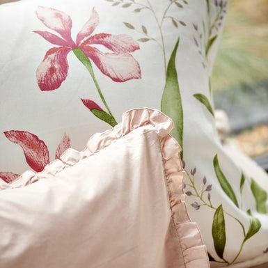 Serene flower Offwhite 320 1-persoons (140x200/220 + 1 sloop)