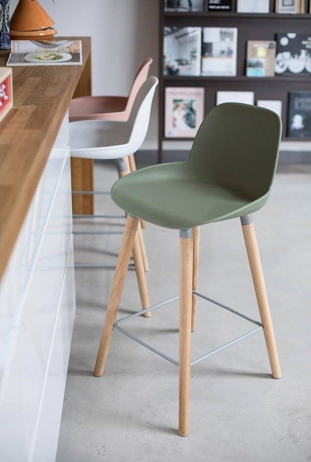Albert Kuip Counter Stool- green