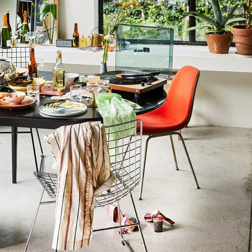 Metal wire chair silver
