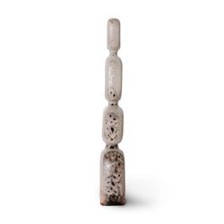 Ceramic sculpture reactive brown