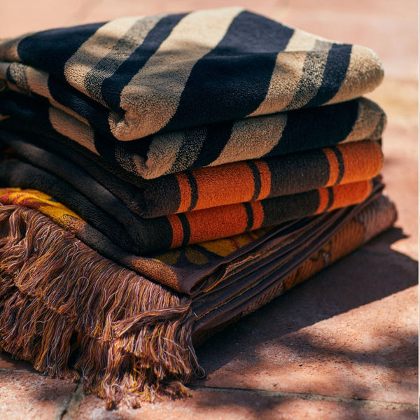 Bath towel 1976 (70x140cm)