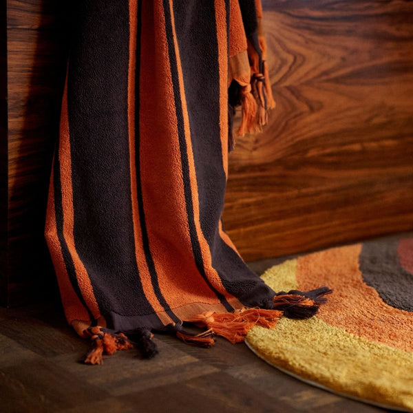 Bath towel 1976 (70x140cm)