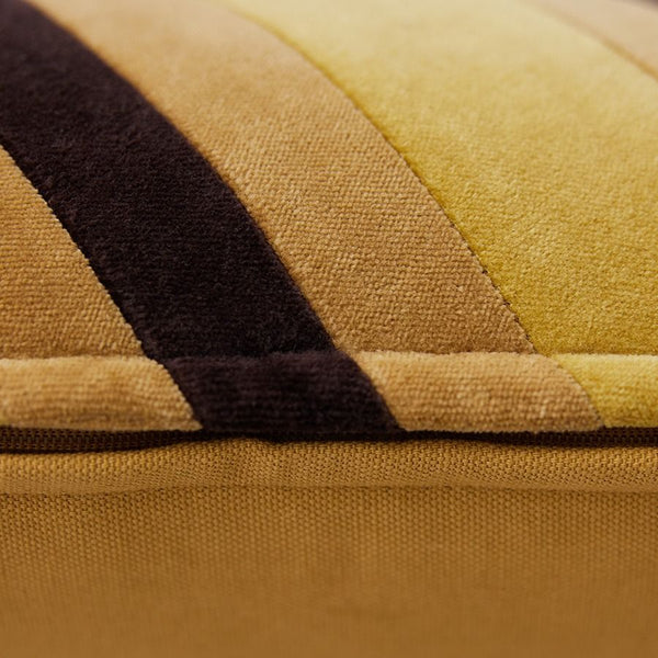 Striped velvet cushion Honey (50x30cm)