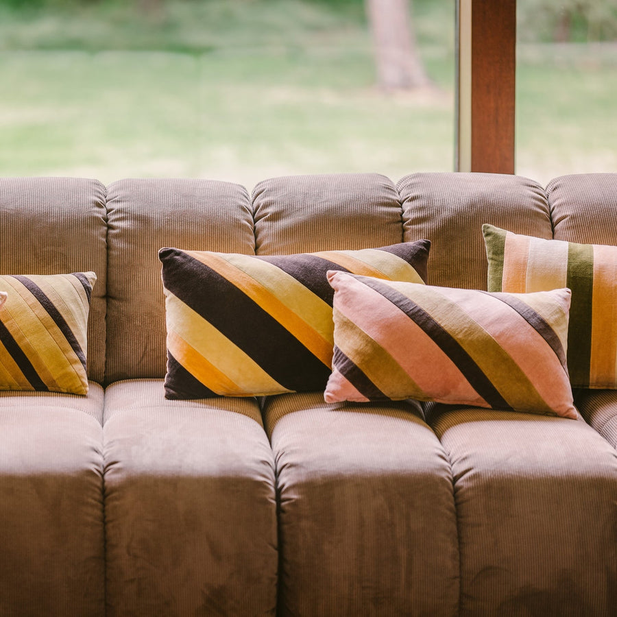 Striped velvet cushion Sunkissed (50x30cm)