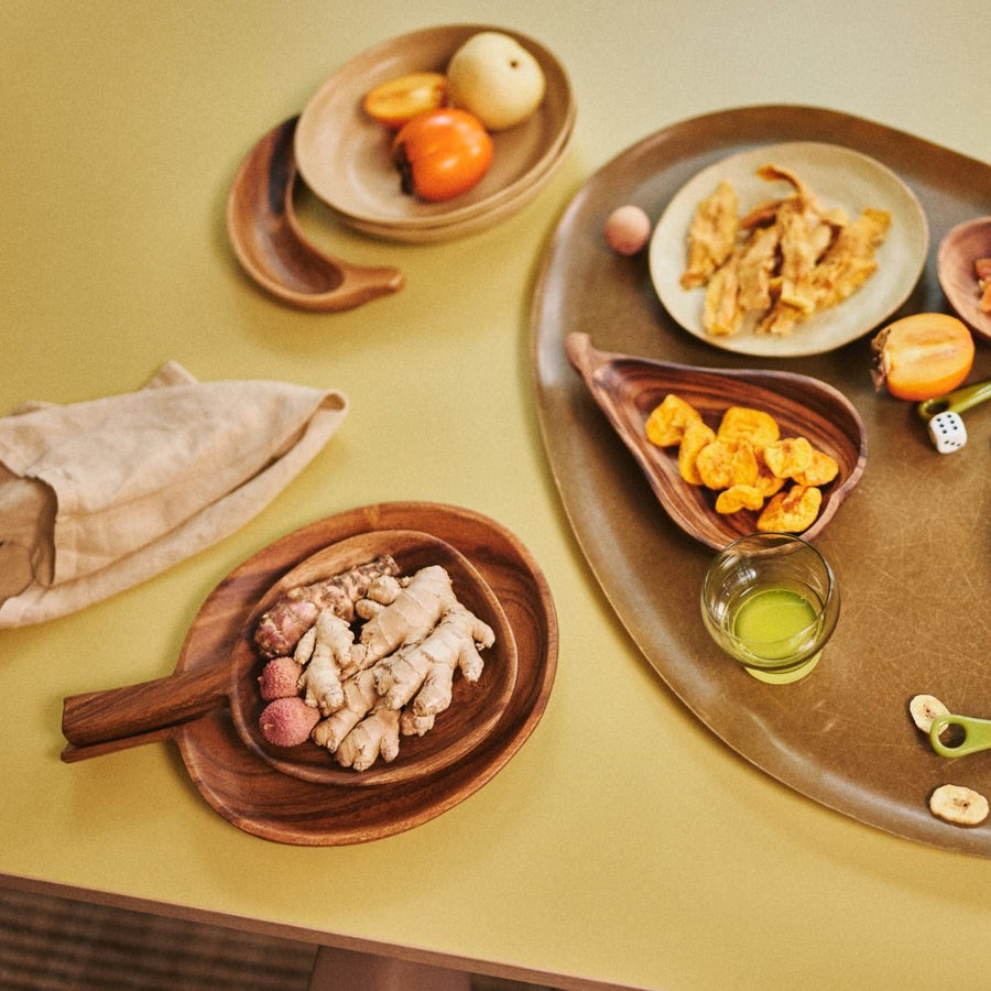 Acacia platter L